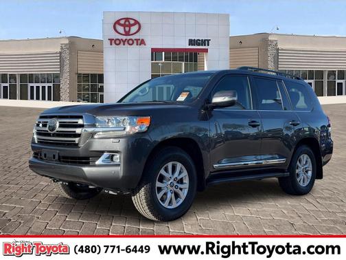 2018 Toyota Land Cruiser Base