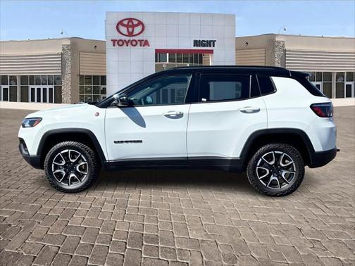 2024 Jeep Compass Trailhawk