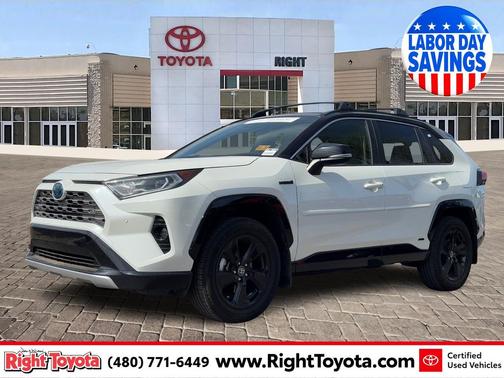 2020 Toyota RAV4 Hybrid SE