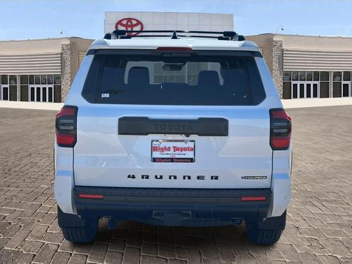 2025 Toyota 4Runner TRD Off Road Premium