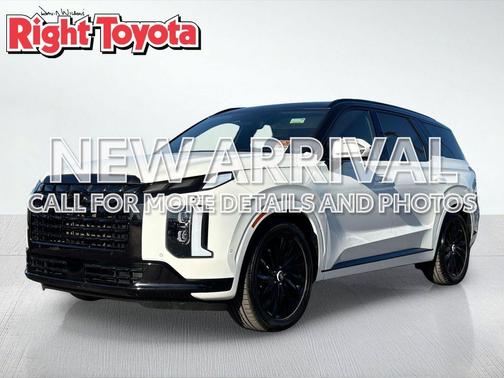 Hyper White 2024 Hyundai PALISADE Calligraphy Night Edition