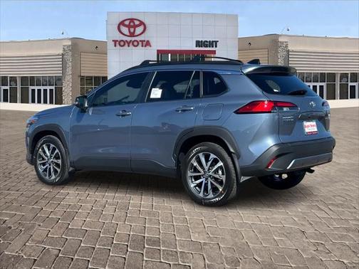 2025 Toyota Corolla Cross XLE