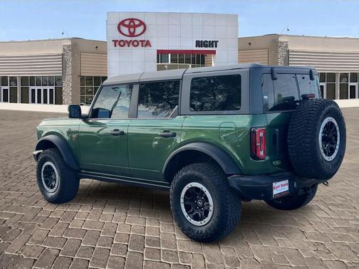 2022 Ford Bronco Badlands