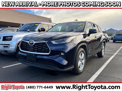 2025 Toyota Highlander LE