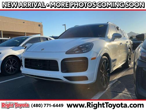 2021 Porsche Cayenne GTS