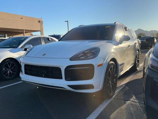2021 Porsche Cayenne GTS