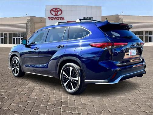 2022 Toyota Highlander XSE