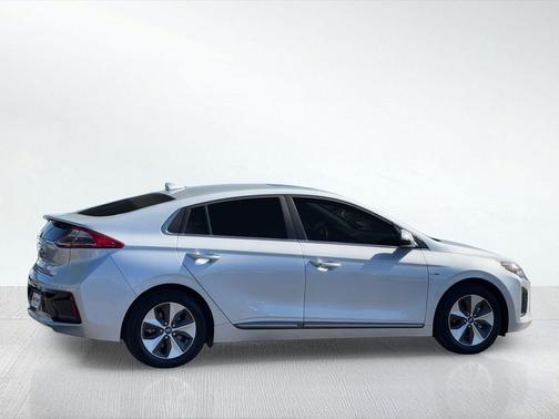 Symphony Air Silver Metallic 2019 Hyundai IONIQ EV Limited