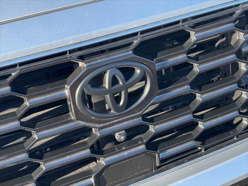 2024 Toyota Sequoia Platinum