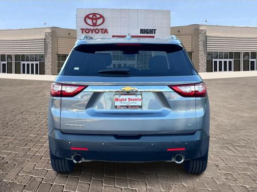 2018 Chevrolet Traverse LT Cloth