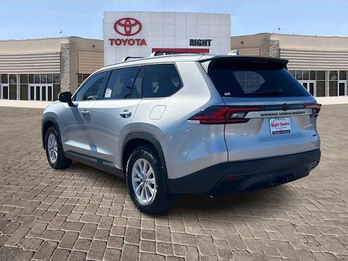 2026 Toyota Grand Highlander XLE