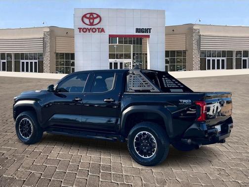 2025 Toyota Tacoma Hybrid TRD Off Road