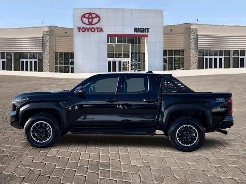 2025 Toyota Tacoma Hybrid TRD Off Road