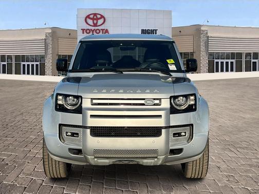 2022 Land Rover Defender 110 XS Edition