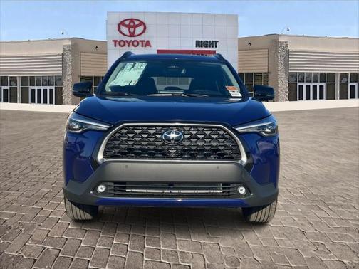 2025 Toyota Corolla Cross XLE