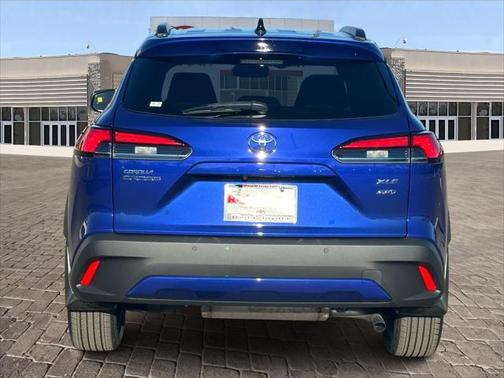 2025 Toyota Corolla Cross XLE