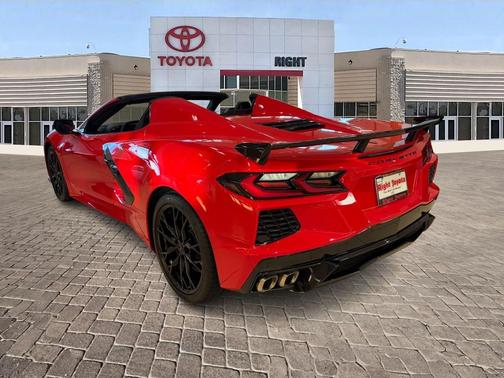 2025 Chevrolet Corvette Stingray w/2LT