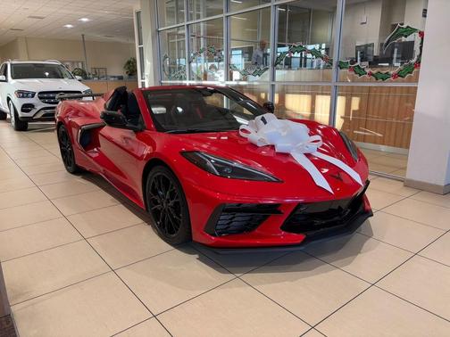 2025 Chevrolet Corvette Stingray w/2LT