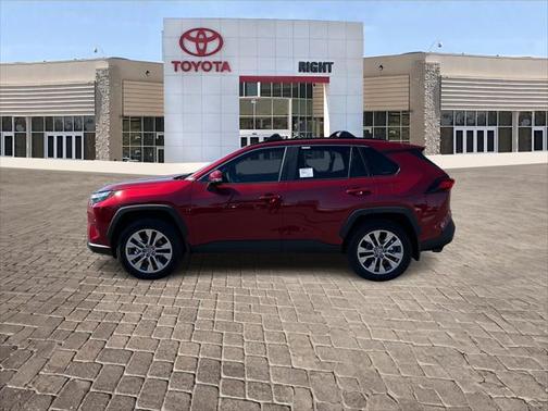 2025 Toyota RAV4 XLE Premium
