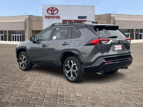 2025 Toyota RAV4 Hybrid SE