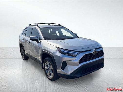 Silver Sky Metallic 2025 Toyota RAV4 XLE
