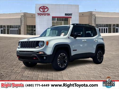 2023 Jeep Renegade Trailhawk