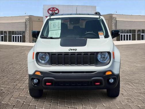 2023 Jeep Renegade Trailhawk