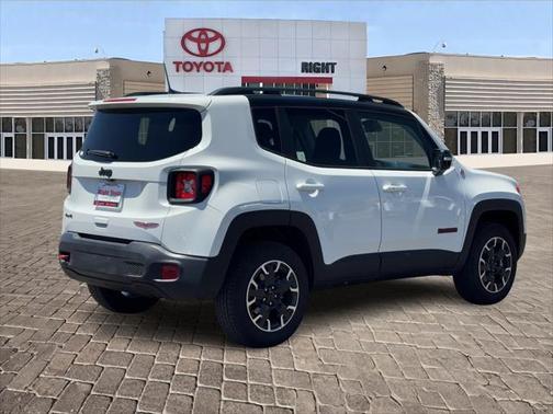 2023 Jeep Renegade Trailhawk