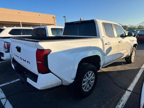 2024 Toyota Tacoma SR5