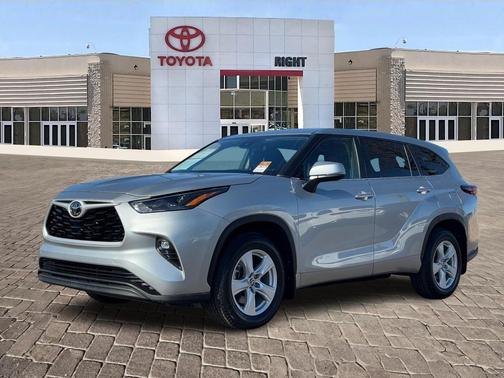 2024 Toyota Highlander LE