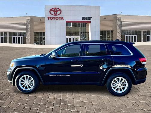 2022 Jeep Grand Cherokee Laredo