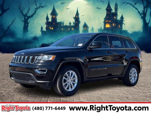 2022 Jeep Grand Cherokee Laredo