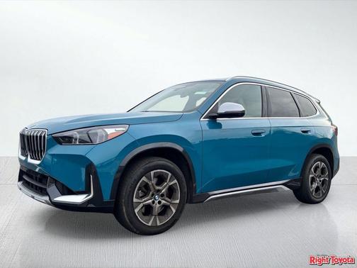 Blue Bay Lagoon Metallic 2023 BMW X1 xDrive28i