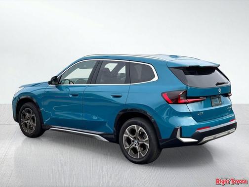 Blue Bay Lagoon Metallic 2023 BMW X1 xDrive28i