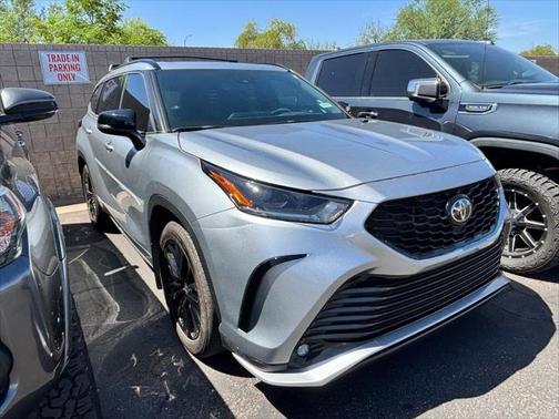 2023 Toyota Highlander XSE