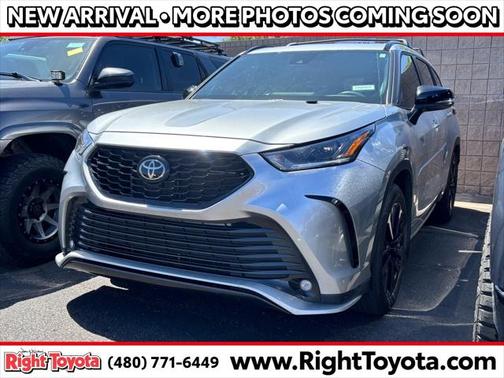 2023 Toyota Highlander XSE
