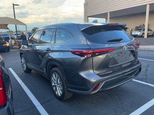 2021 Toyota Highlander Limited