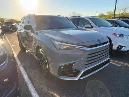 2025 Lexus TX 500h F SPORT Premium