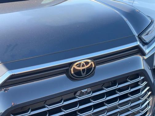 2024 Toyota Grand Highlander Hybrid Limited MAX