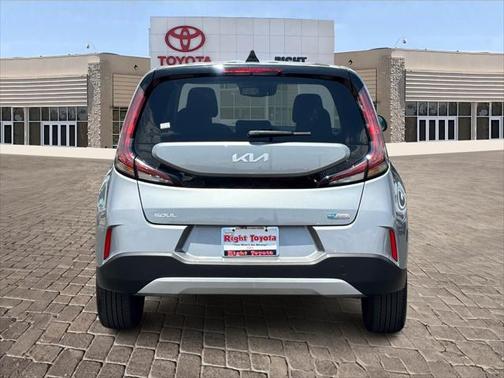 2023 Kia Soul EX
