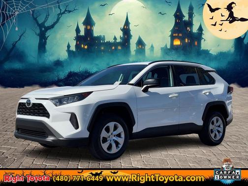 2021 Toyota RAV4 LE
