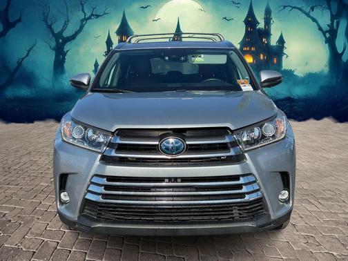 2019 Toyota Highlander Hybrid Platinum