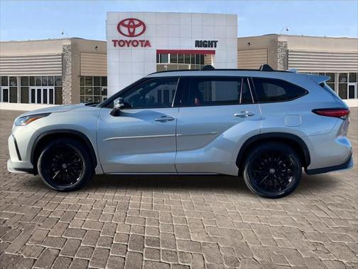 2023 Toyota Highlander XSE