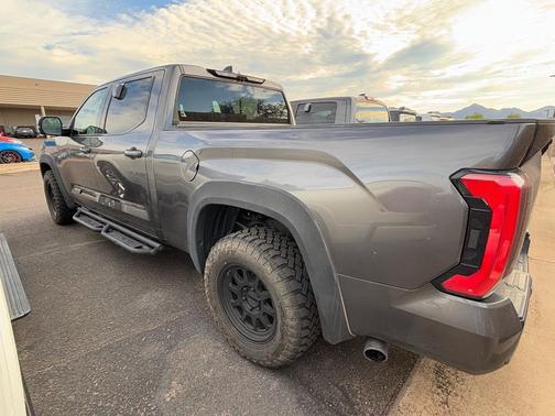 2023 Toyota Tundra Platinum