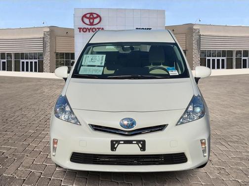 2012 Toyota Prius v Three