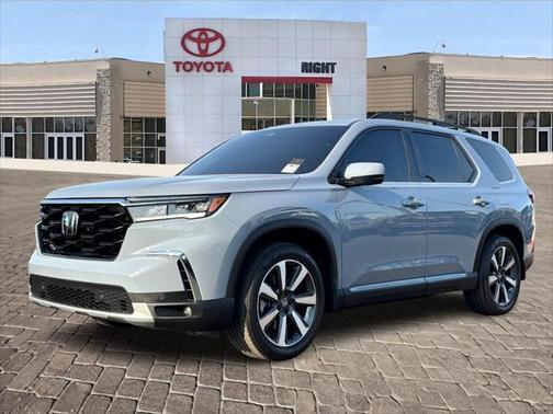 2025 Honda Pilot Touring 8-Passenger