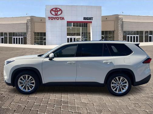 2024 Toyota Grand Highlander Platinum
