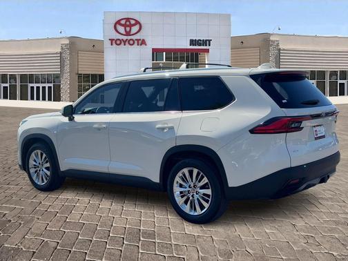 2024 Toyota Grand Highlander Platinum