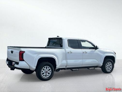 Ice Cap 2026 Toyota Tacoma SR5