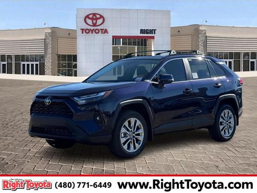 2025 Toyota RAV4 XLE Premium